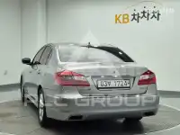 2012 Hyundai Genesis