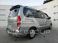 2012 Hyundai Starex