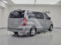 2012 Hyundai Starex
