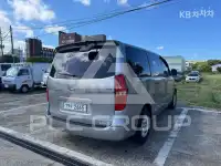 2012 Hyundai Starex