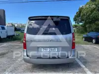 2012 Hyundai Starex