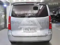 2012 Hyundai Starex