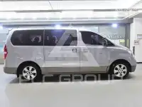 2012 Hyundai Starex
