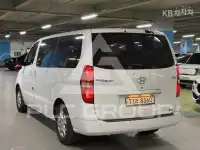 2012 Hyundai Starex
