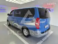 2012 Hyundai Starex