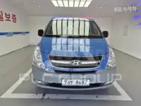 2012 Hyundai Starex