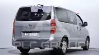 2012 Hyundai Starex