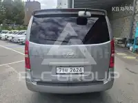 2012 Hyundai Starex