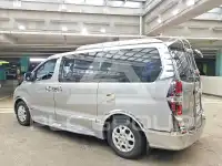2012 Hyundai Starex