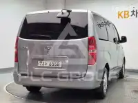 2012 Hyundai Starex
