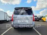 2012 Hyundai Starex