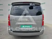 2012 Hyundai Starex