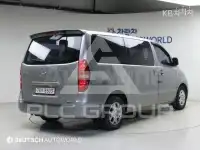 2012 Hyundai Starex