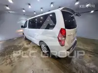 2012 Hyundai Starex