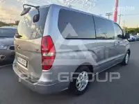 2012 Hyundai Starex