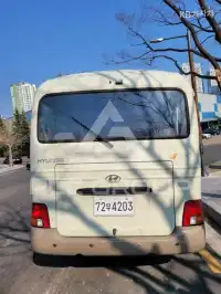 2012 Hyundai Starex