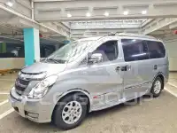 2012 Hyundai Starex