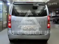 2012 Hyundai Starex