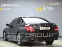 2012 Hyundai Equus