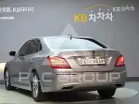 2012 Hyundai Equus