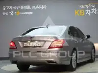 2012 Hyundai Equus