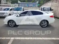 2012 Renault SM3