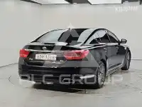 2013 KIA K9