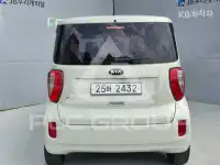 2013 KIA Ray