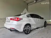 2013 KIA K3