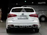2013 KIA K3