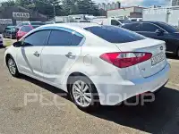 2013 KIA K3