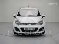 2013 KIA Pride