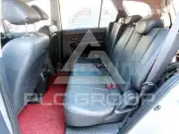2013 KIA Carens