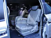 2013 KIA Carnival