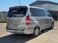 2013 Hyundai Starex