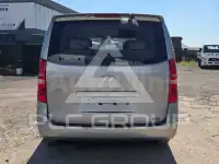 2013 Hyundai Starex