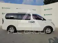 2013 Hyundai Starex