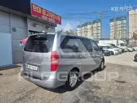 2013 Hyundai Starex