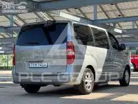 2013 Hyundai Starex