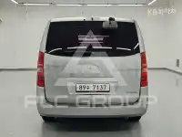 2013 Hyundai Starex