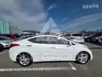 2013 Hyundai Avante