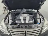 2013 Hyundai Equus