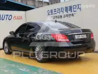 2013 Hyundai Equus