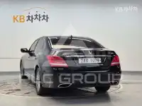 2013 Hyundai Equus