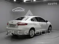 2013 Renault SM3