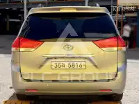 2014 Toyota SIENNA