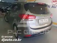 2014 KIA Carens