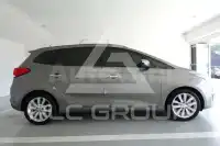 2014 KIA Carens
