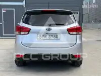 2014 KIA Carens
