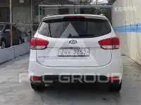 2014 KIA Carens